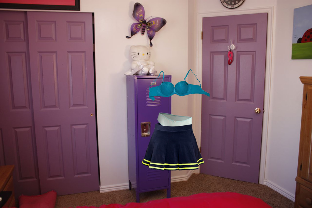christa french recommends cheerleader undressing debbie mcelroy add cheerleader undressing photo
