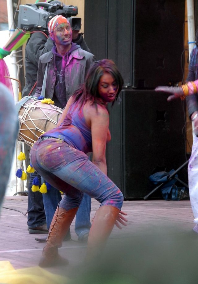 beau bromley recommends twerking on bbc pic